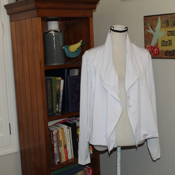 ELECTRIC YOGA - Picture 5 of 6